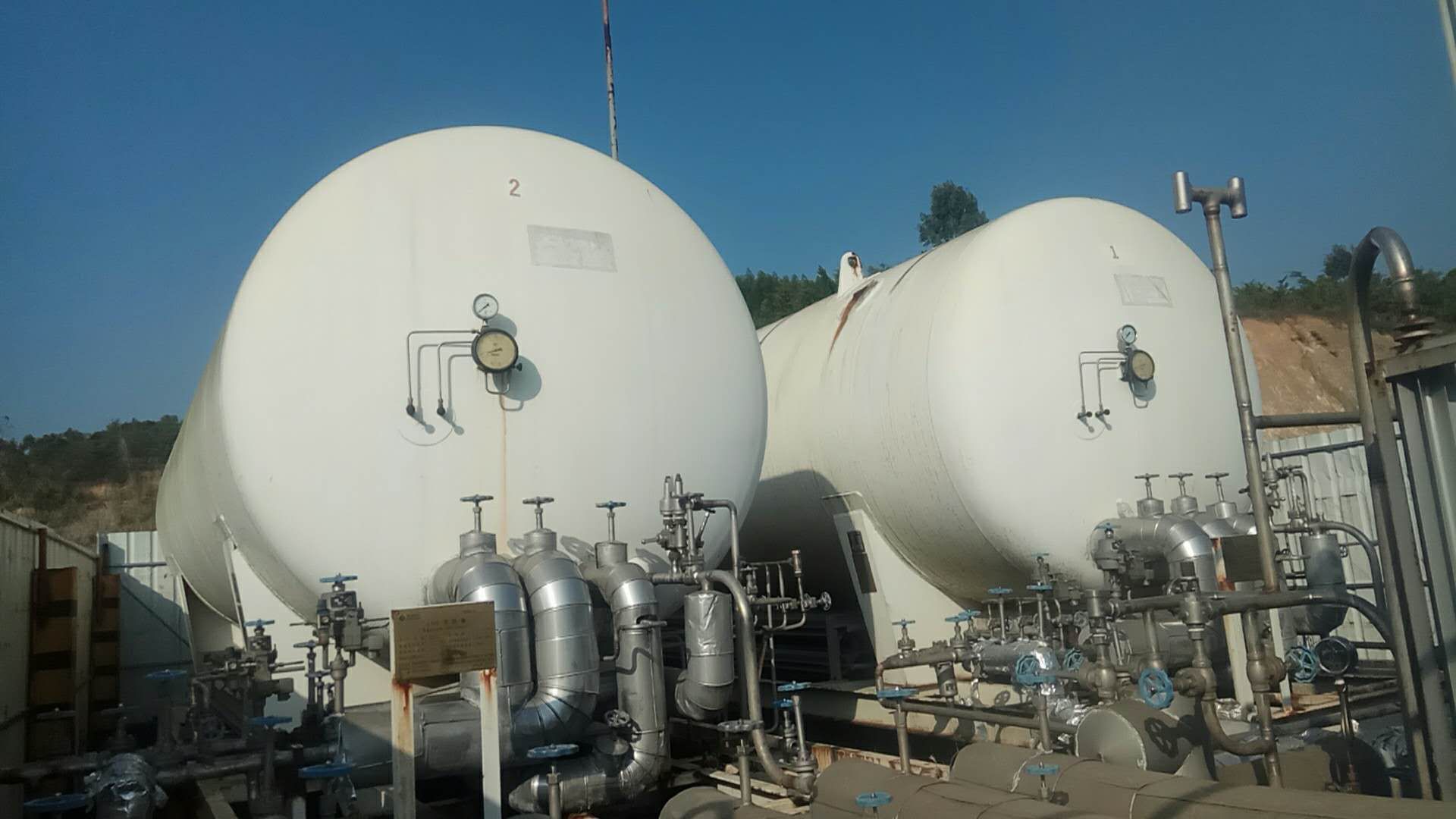 液態(tài)儲(chǔ)罐 液態(tài)儲(chǔ)罐